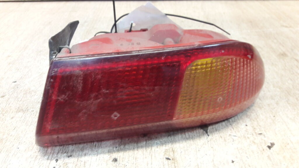 60620136 Lampa prawy tyl  ALFA ROMEO 156 99r