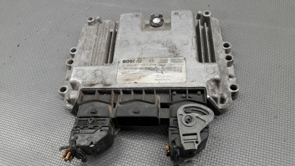 8200370779 Sterownik silnika Renault Scenic 1,9 DCI