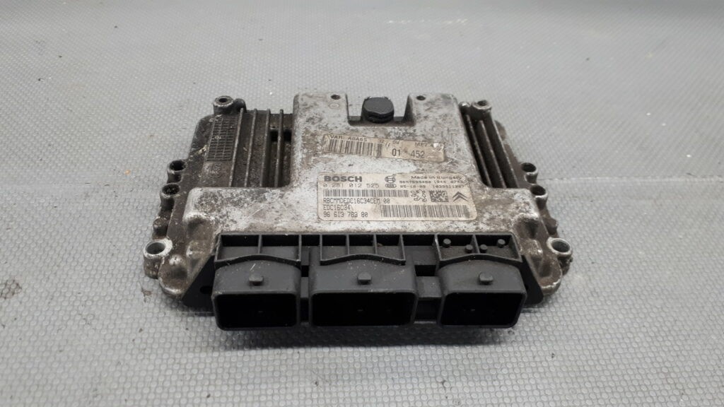 0281012525 sterownik silnika PEUGEOT 206 1.4 HDI
