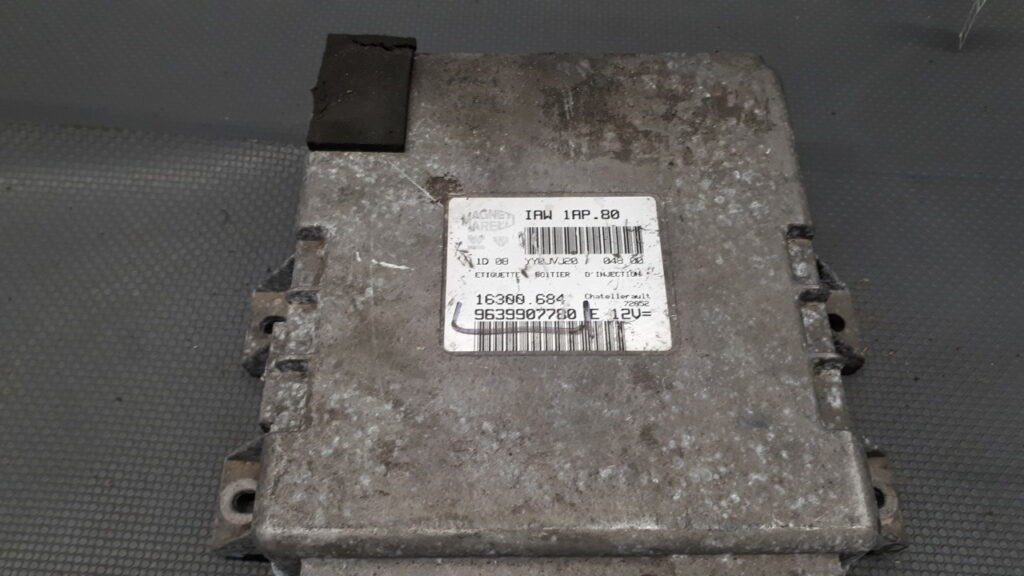 9639907780 sterownik silnika PEUGEOT 206 1.1B