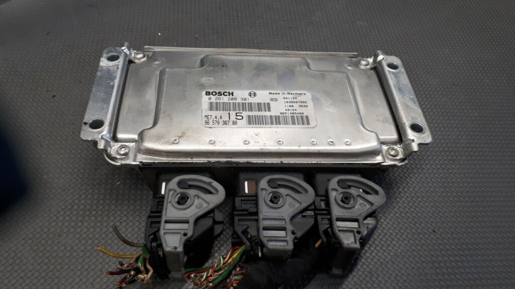 0261208301 komputer sterownik Peugeot 307 1.6