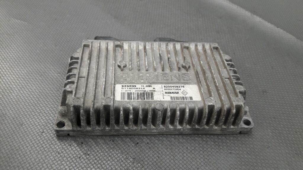 8200458276 komputer sterownik Renault Megane II 1.6