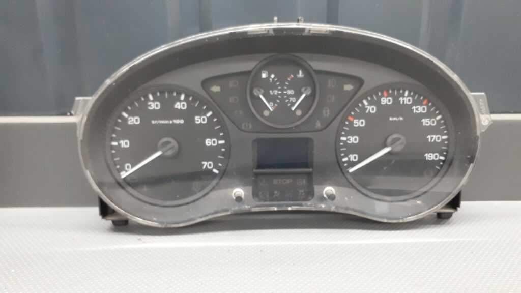 555001310102 licznik zegary  PARTNER BERLINGO 1.6 HDI 03-10 EU