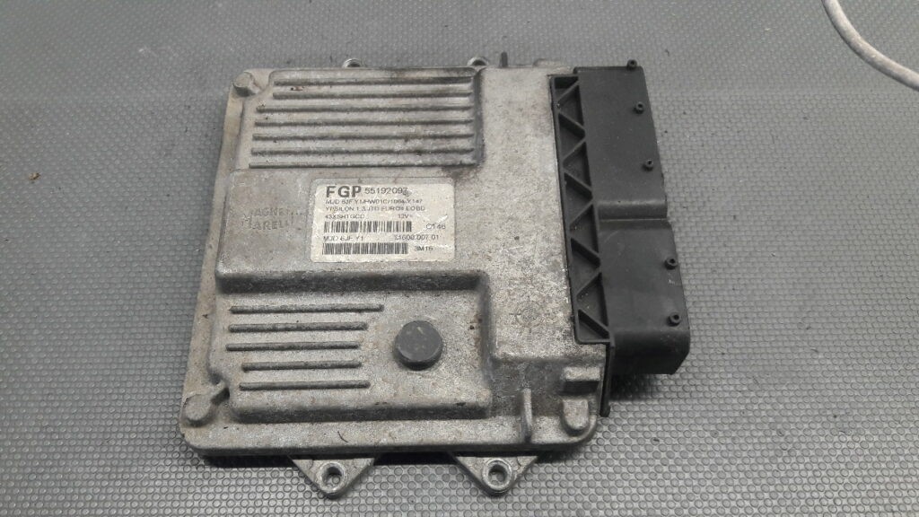 55192097 Sterownik silnika Lancia Ypsilon 1,3 Multijet