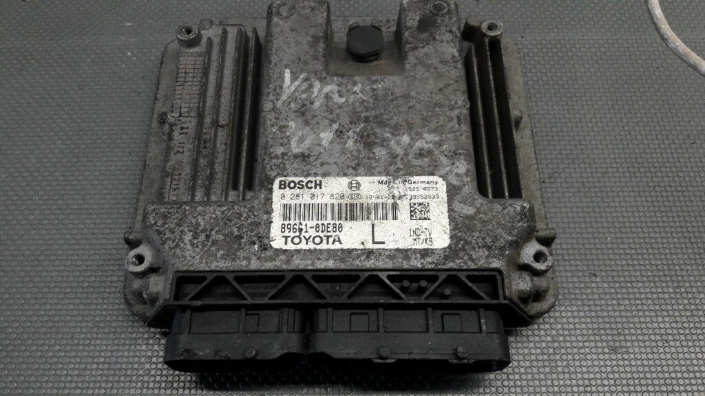 0281017820 Sterownik silnika Toyota Yaris III 1,4