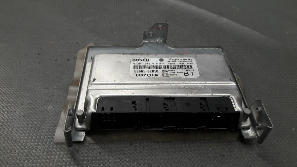 0261208518 komputer sterownik Corolla e12 1.4VVTI