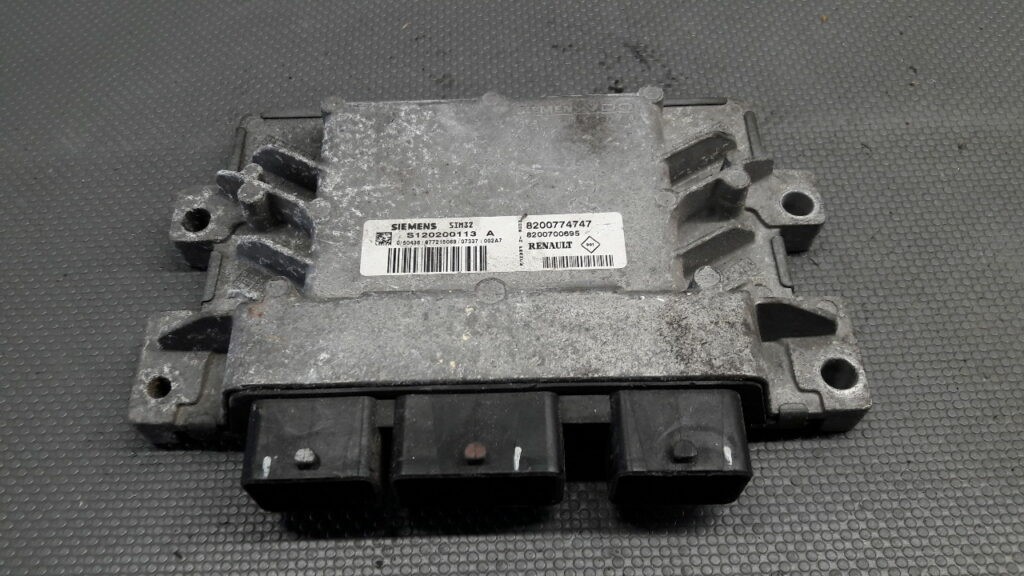 S120200113 Sterownik silnika Renault Twingo II 1,2