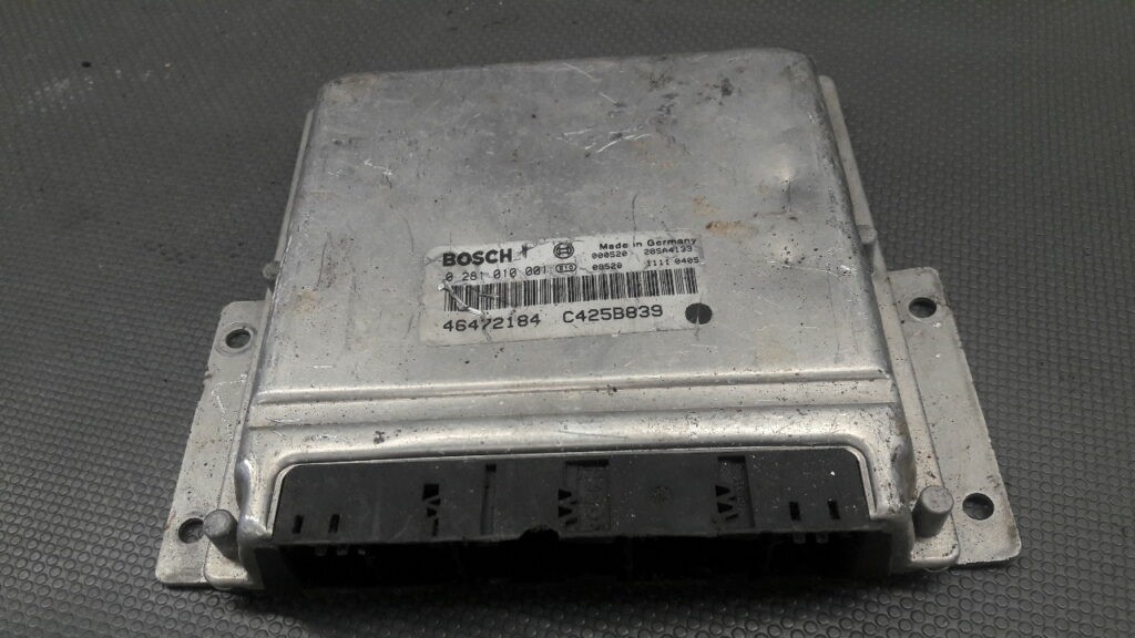 0281010001 Sterownik silnika Lancia Lybra 2,4 JTD