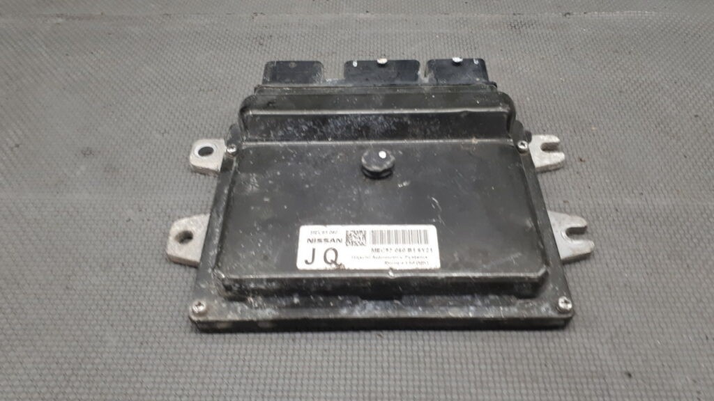 MEC93-060 Sterownik silnika Nissan Note E11 1.6