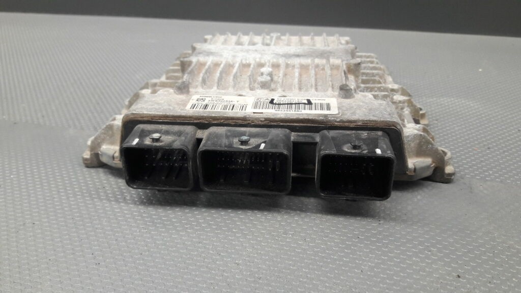 9663483180 sterownik Citroen C2 1.4 HDI 04R