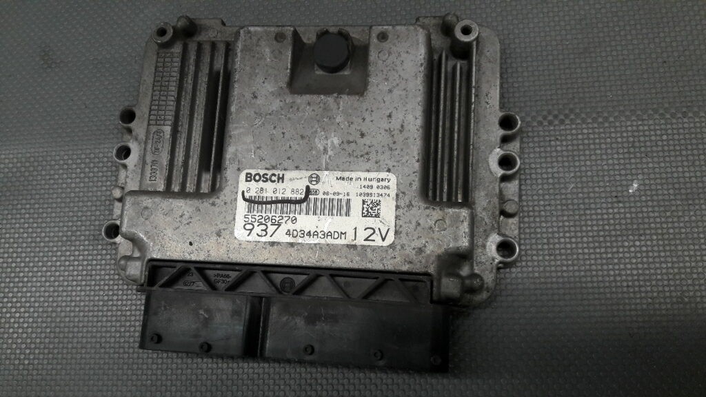 0281012882 komputer silnika Alfa Romeo 147 1.9