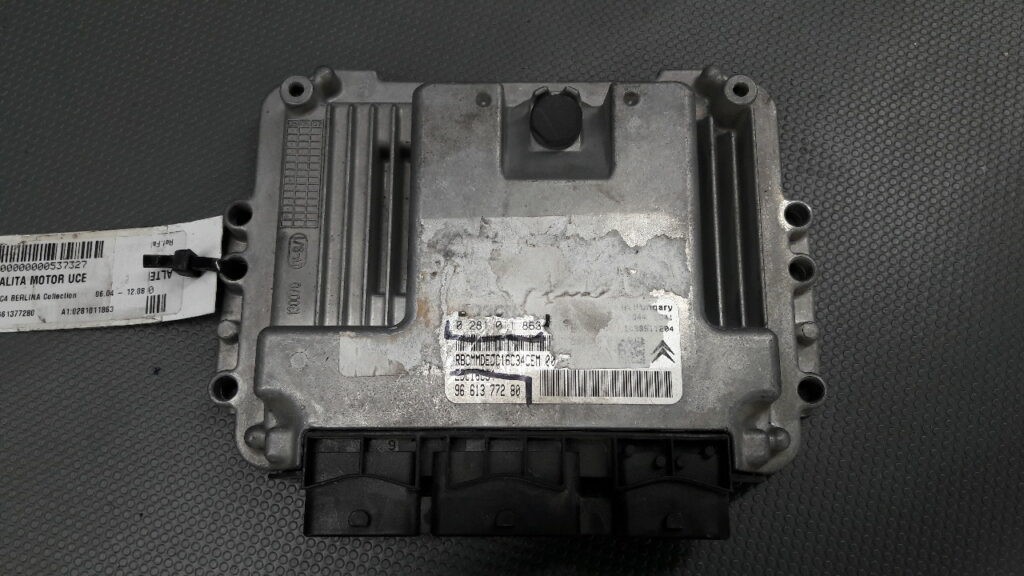 0281011863 Sterownik silnika Citroen C4 Berlina 16HDI