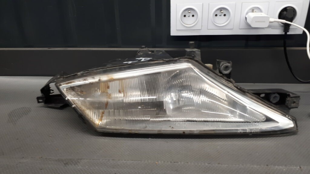 Reflektor lewy LANCIA YPSILON CARELLO