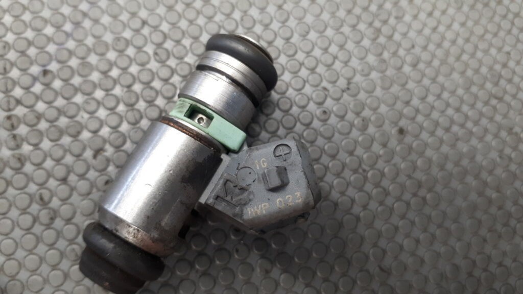 IWP023 Wtryskiwacz VW Polo 6N 1.1 B