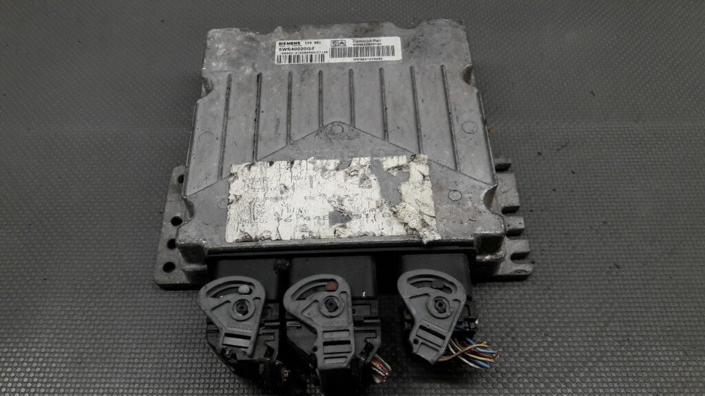 SW9644895180 Sterownik silnika Peugeot 307 2,0 HDI