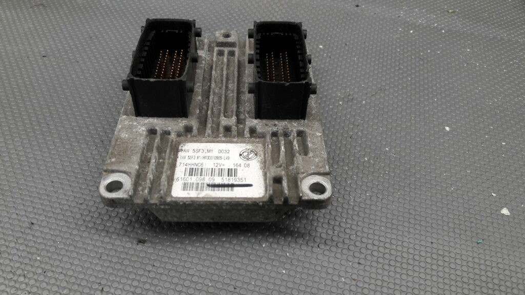 51819351 Komputer silnika fiat grande punto 1.2