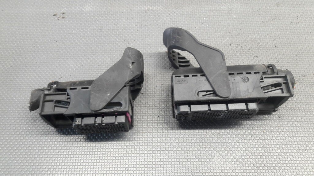 96814450 Wtyczka sterownika Chevrolet Epica 2,0 VCDI