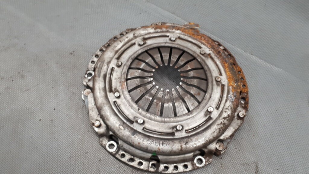 XS41-7563-RB Docisk sprzęgła Ford Focus II 1.6