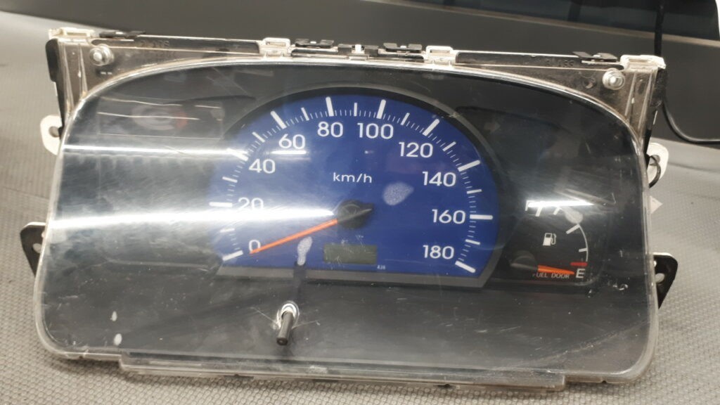 83600-B2L30 Licznik Zegar DAIHATSU C 06 R 1.0 12V