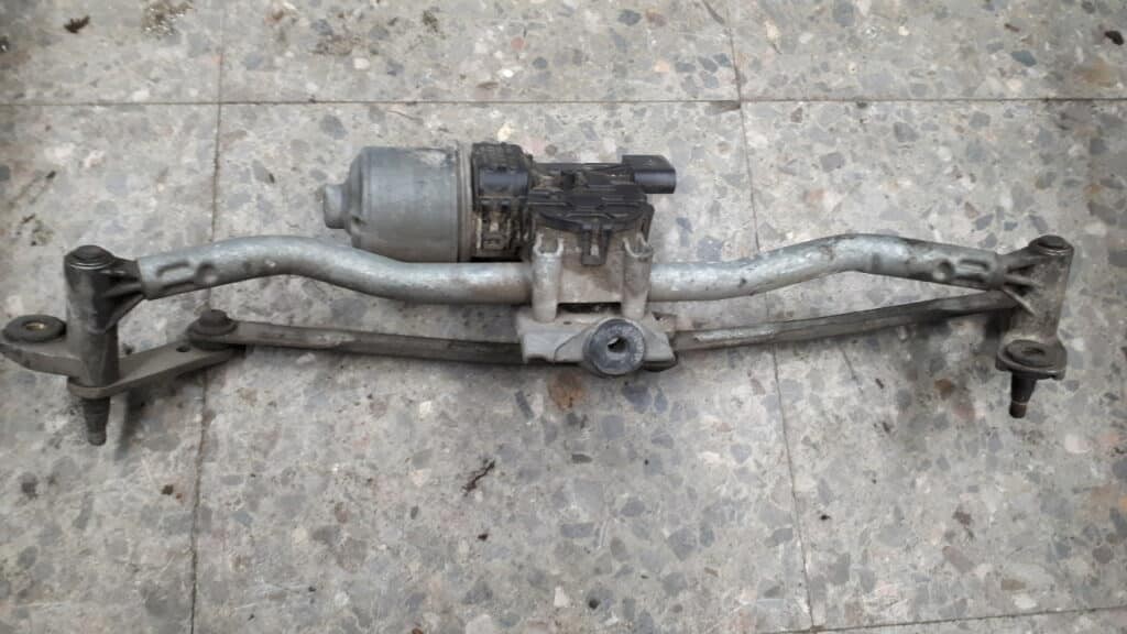 602955119A Mechanizm wycieraczek Seat Ibiza III 6L