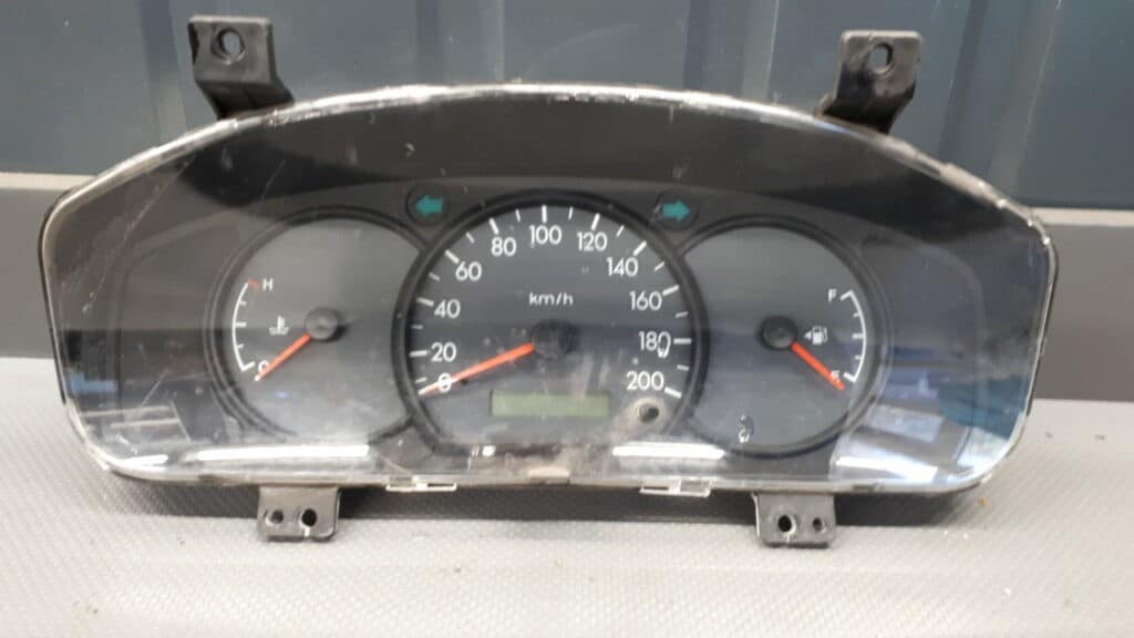 94003FD120 liczniki zegary Kia Rio Ipanema Berlina 2000