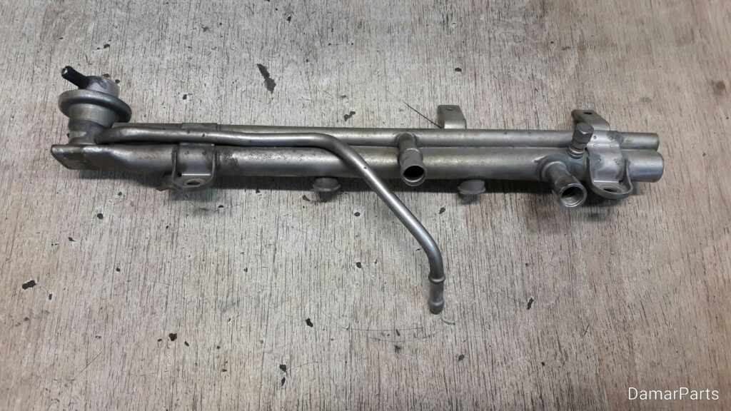 1435910 Listwa wtryskowa BMW E46 1.9 318i