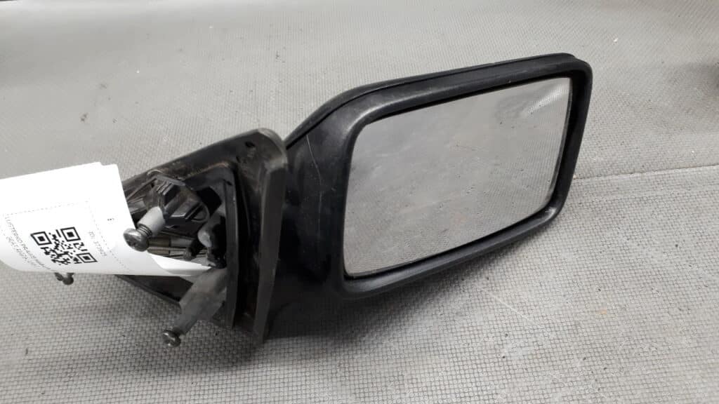 Lusterko prawe Seat Ibiza 97r manualne czarne