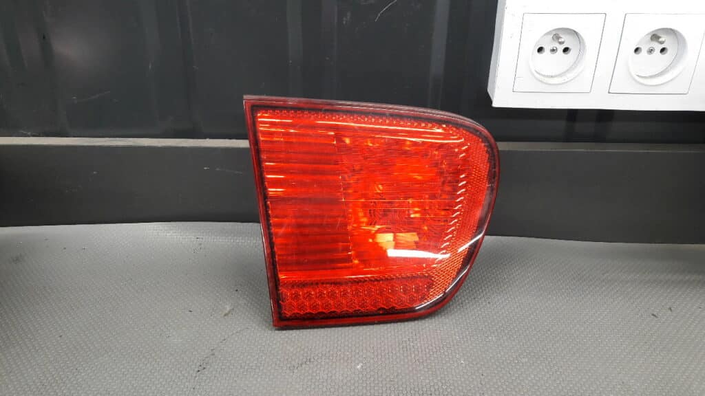 Lampa lewa Seat Ibiza II lift Hella