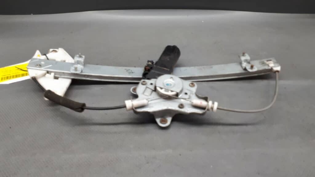 Mechanizm szyby prawy przod Hyundai Accent II