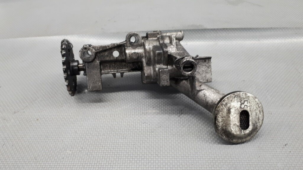 7700600252 Pompa oleju Renault Megane II 1.9DCI