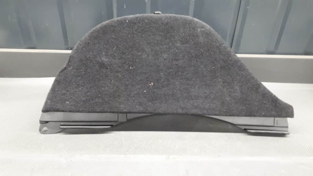 64742-48010 Schowek bagaznika lewy Lexus RX300