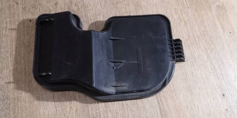 89100452 Dekiel zaslepka lampy lewa Fiat Punto II