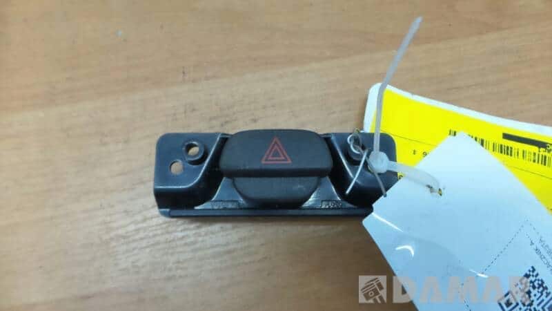 4M5T13A350AC Przelacznik awaryjnych Ford Fiesta MK6