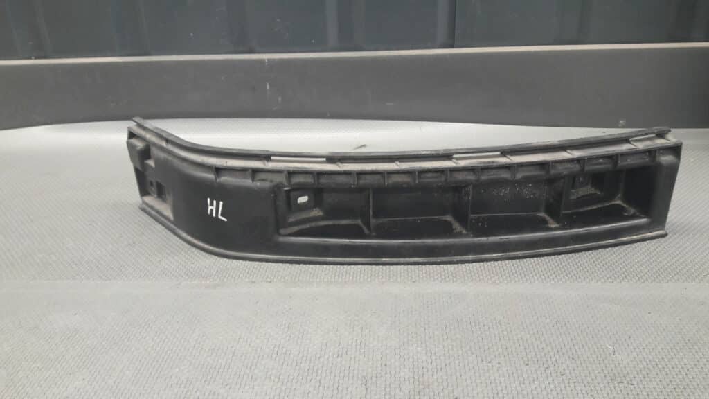 30655124 Slizg Mocowanie Zderzaka lewy tyl Volvo S80 II 06-16r