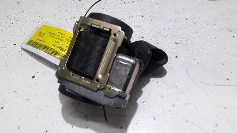 566317001 Pas prawy tyl Mercedes W168