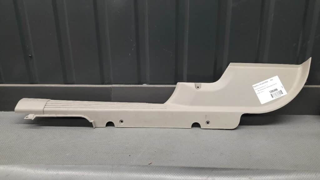 EAN101440 listwa progowa prawy tył Freelander I 2.0 D 3P