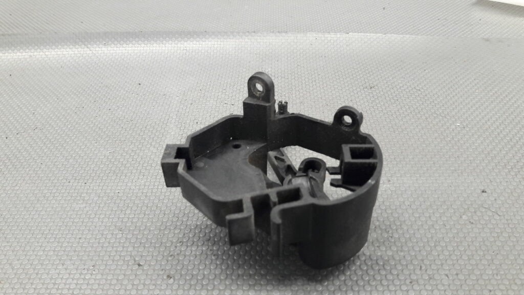 1393238 mocowanie silniczka nagrzewnicy Bmw E36