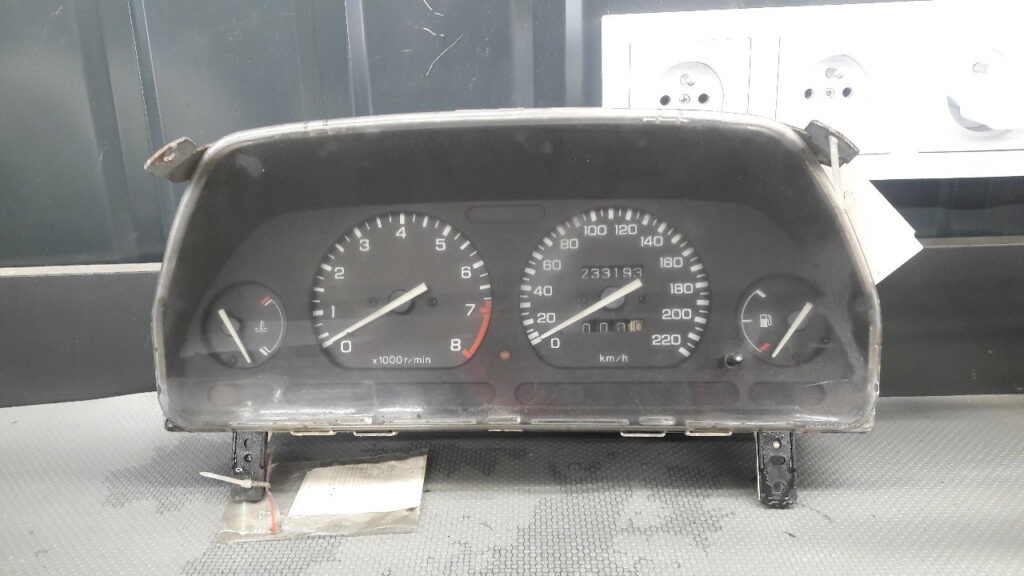 AR0025001 licznik zegar ROVER 214 1.4