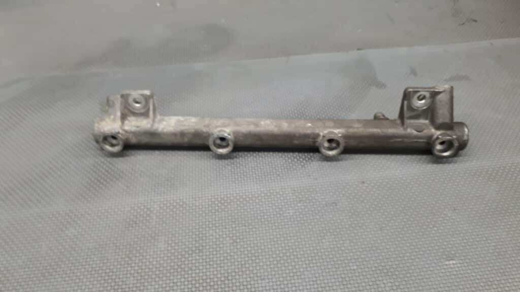 90411551 listwa wtryskowa OPEL VECTRA 2.0 00R