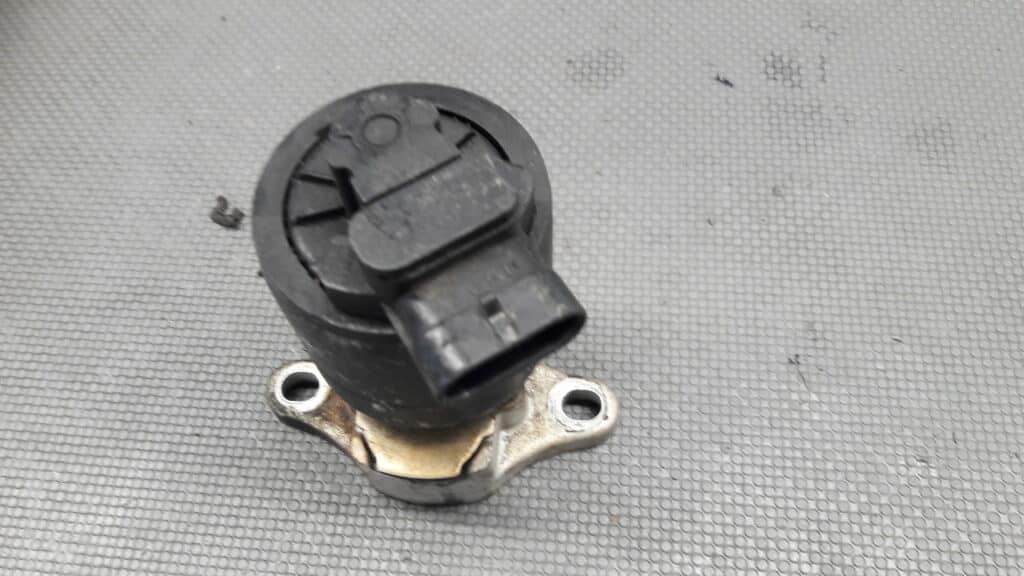 Zawór EGR Opel Sintra 2,2 97r 104KW