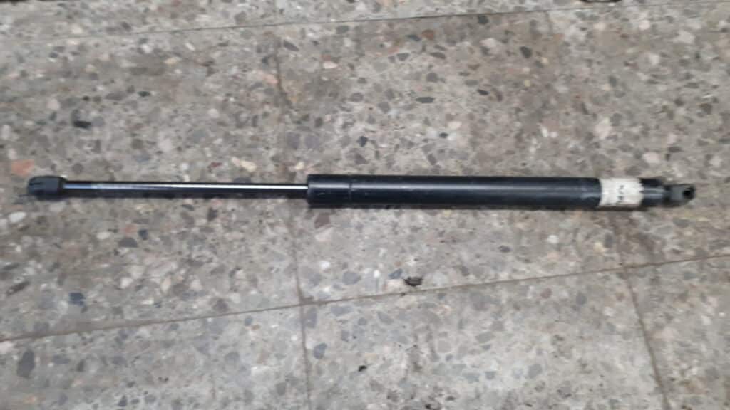7M0827550G Siłownik klapy tył Sharan Galaxy