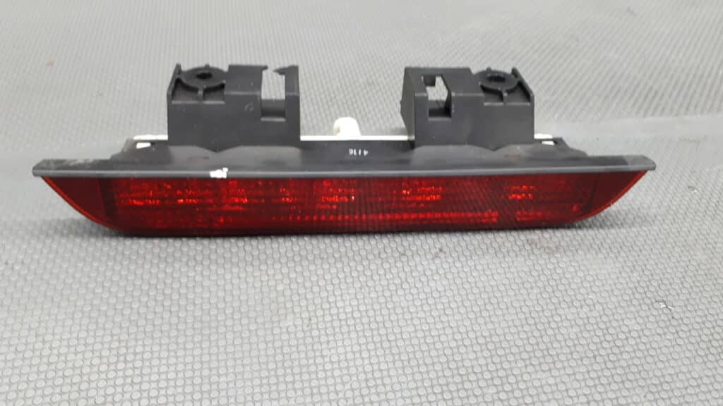 35810-54G0 Trzecie swiatlo stop Suzuki Liana