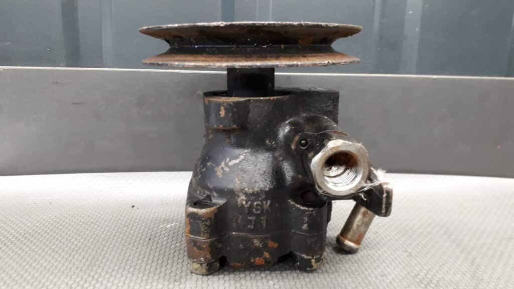 57100-43003 Pompa wspomagania Hyundai H100 2.4