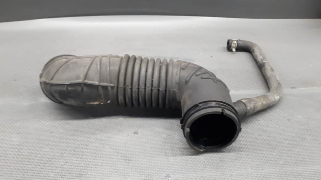 1S71-9C623-AH Rura przewod powietrza Ford Mondeo MK3 1.8