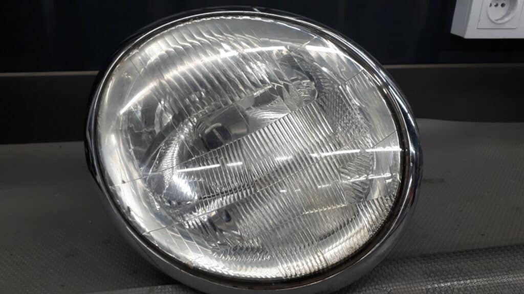 38460.748 Reflektor prawy LANCIA LYBRA MAGNETI MERELLI