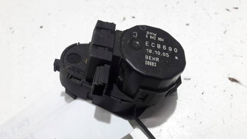 6942994 silniczek nagrzewnicy BMW E60 E61