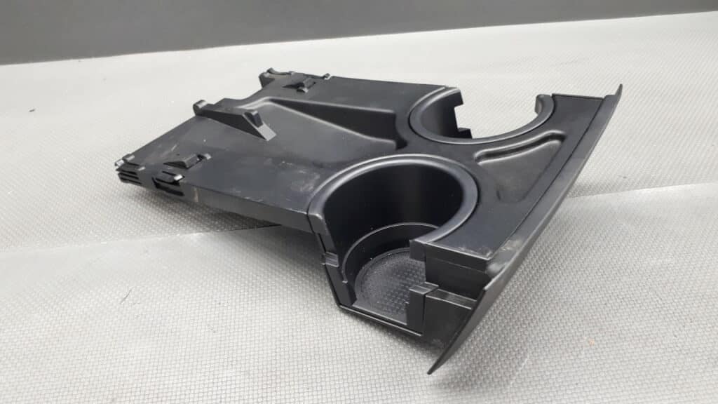 FJI500031 Uchwyt na napoje Range Rover Spoert L320