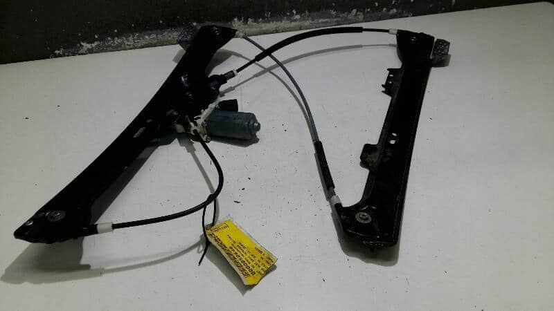7075668E Mechanizm szyby prawy przód BMW E60