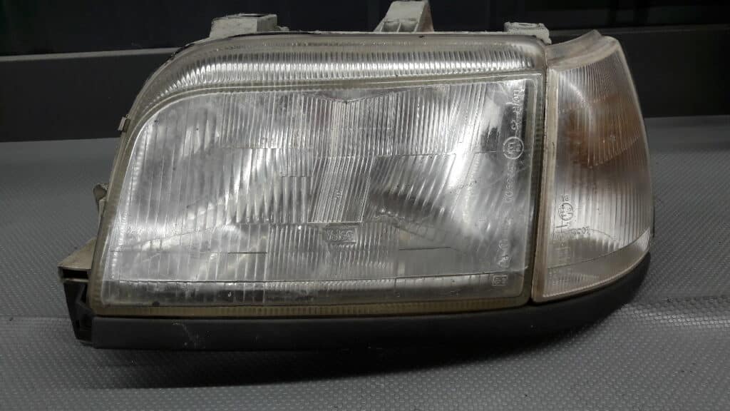 0289008 Reflektor lewy Renault Clio I 93R