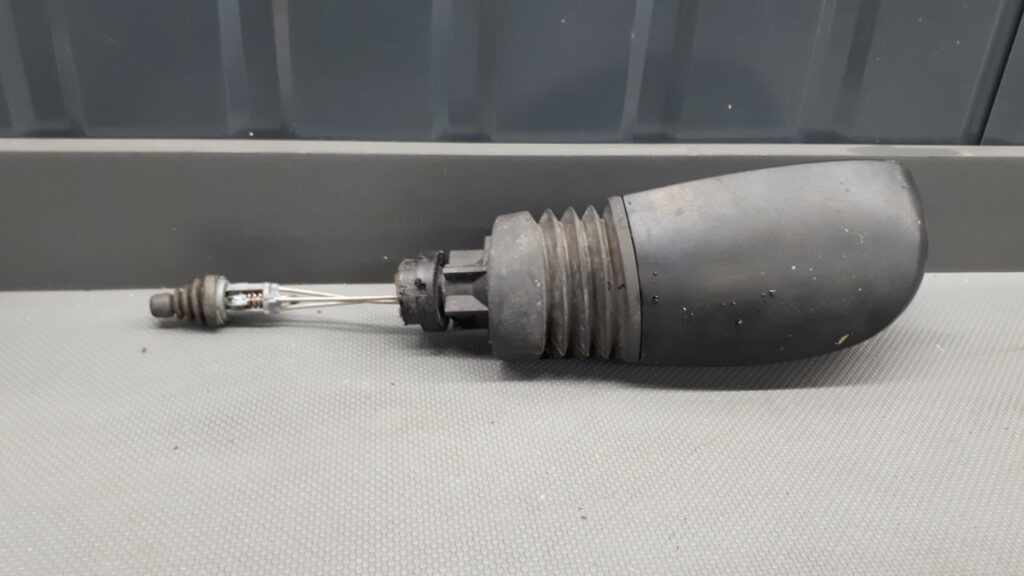 Lusterko lewe Fiat Punto II manualne czarne